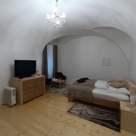 Ferienwohnung Krizkov Dom Kremnitz Exterior foto